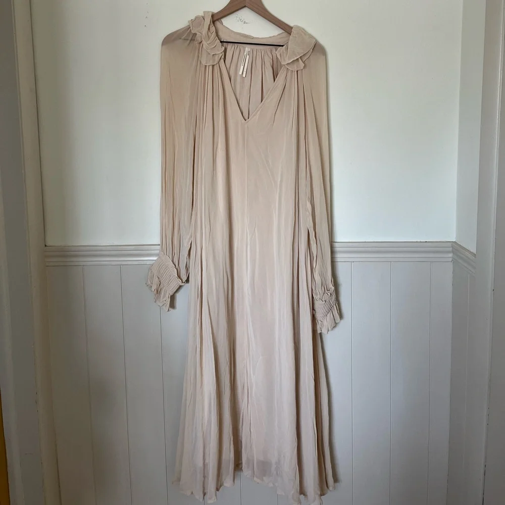 Anthropologie Cream Long Sleeve Dress - Picture 1 of 1